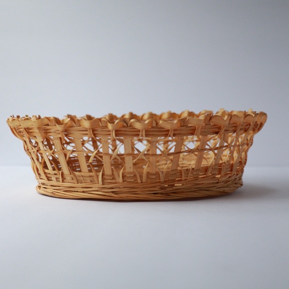 Round Wicker Catch All Basket ๐งบ - Picture 3 of 8